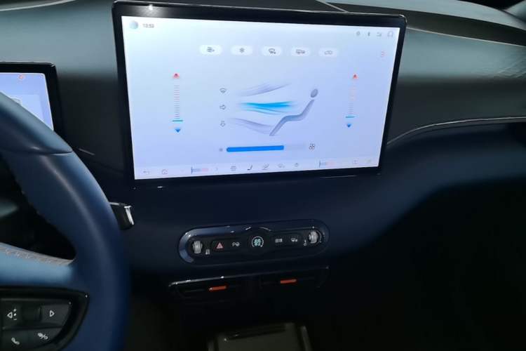 Used BYD Seagull 2025 Smart Drive Version 305 km Freedom Edition Audio And AC Panel