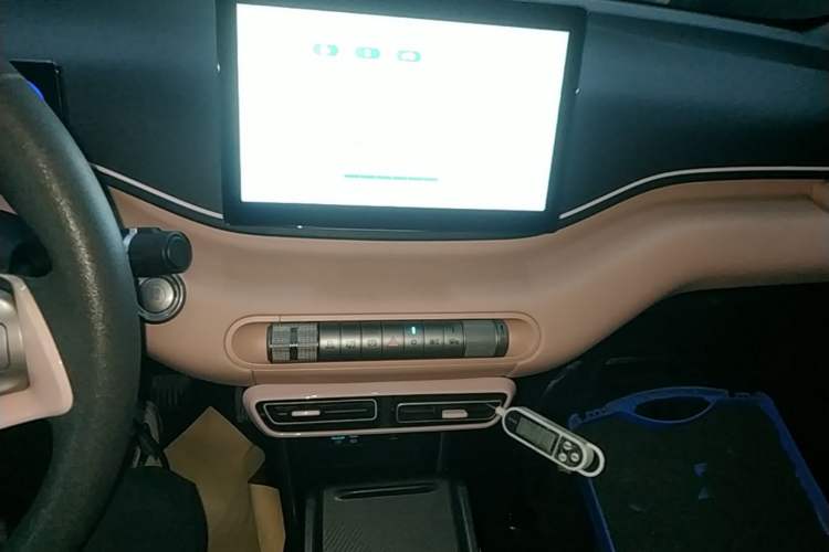 Used BYD Seagull 2025 305km Active Version Audio And AC Panel