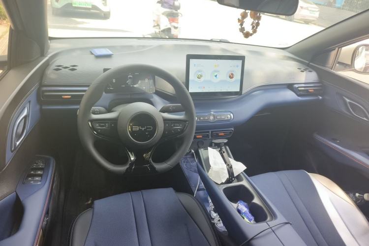 Used BYD Seagull 2025 Intelligent Driving Version 305 km Dynamic Edition Center Console