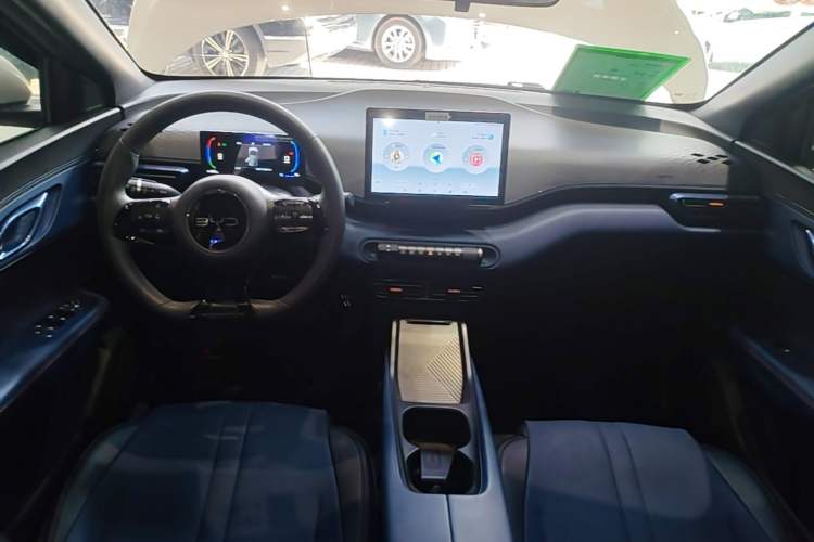 Used BYD Seagull 2025 305km Active Version Center Console