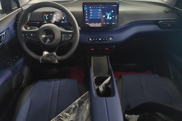 Used BYD Seagull 2025 Intelligent Driving Version 305 km Dynamic Edition Center Console