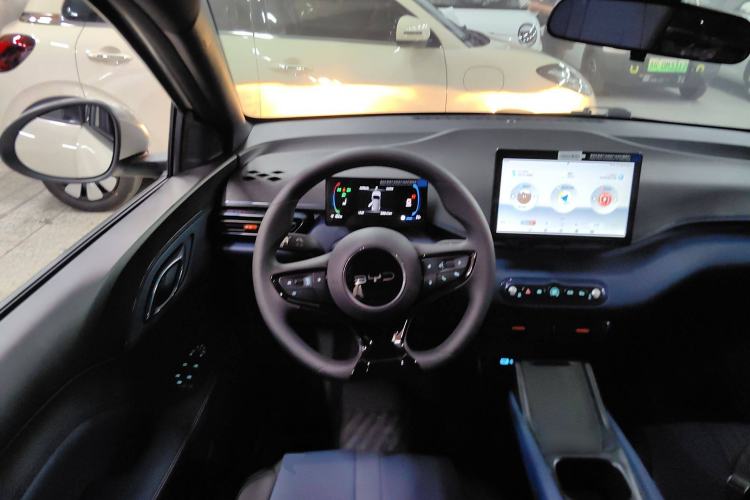 Used BYD Seagull 2025 305 km Free Version Center Console