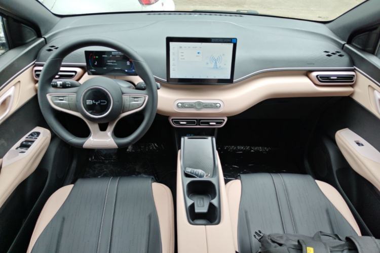 Used BYD Seagull 2025 305km Active Version Center Console