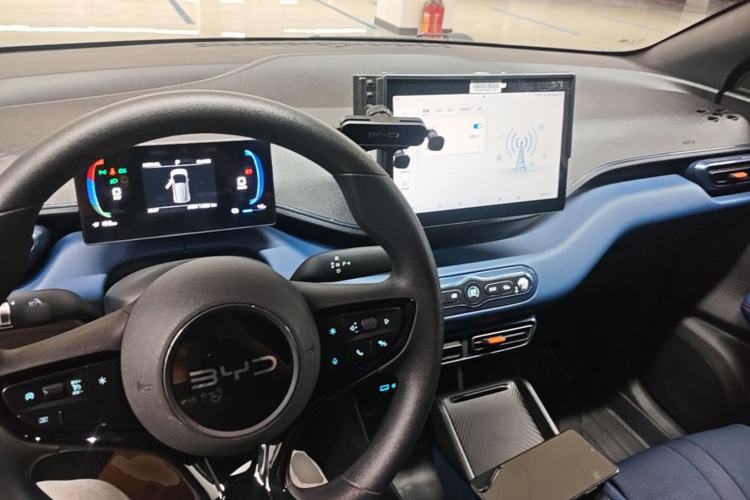 Used BYD Seagull 2025 Intelligent Driving Version 305 km Dynamic Edition Center Console