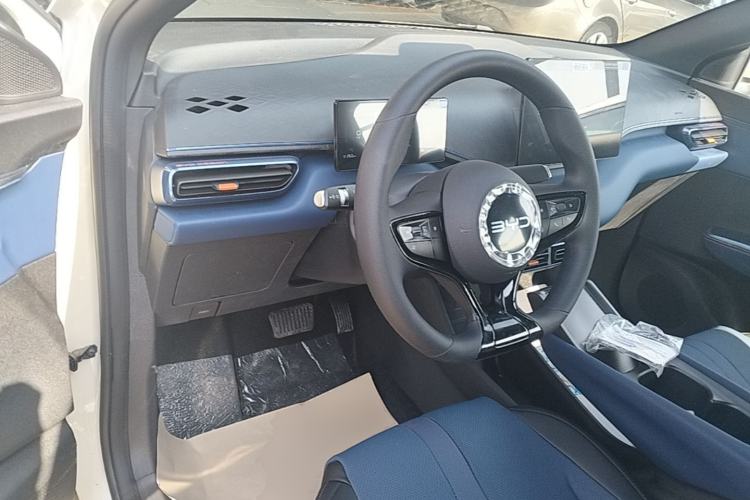 Used BYD Seagull 2025 305km Active Version Center Console