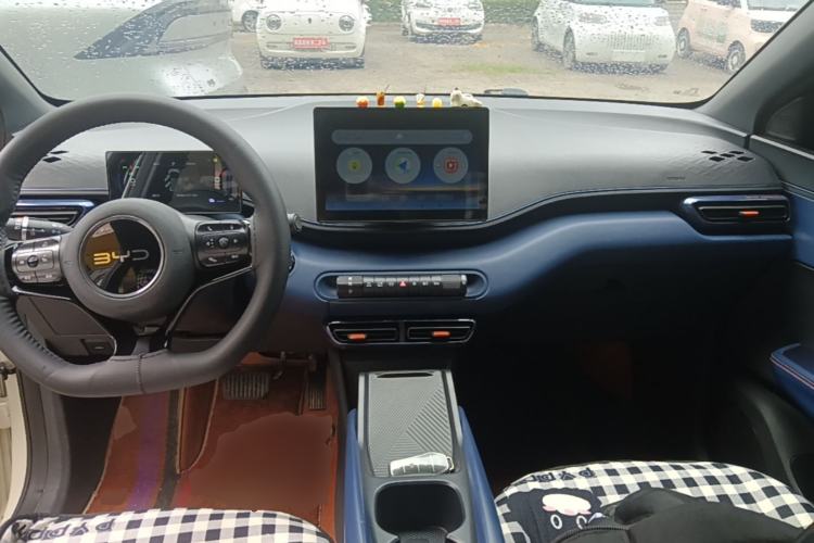 Used BYD Seagull 2025 305km Active Version Center Console