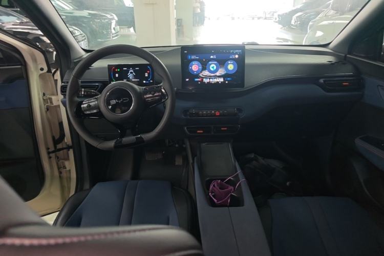 Used BYD Seagull 2025 305km Active Version Center Console