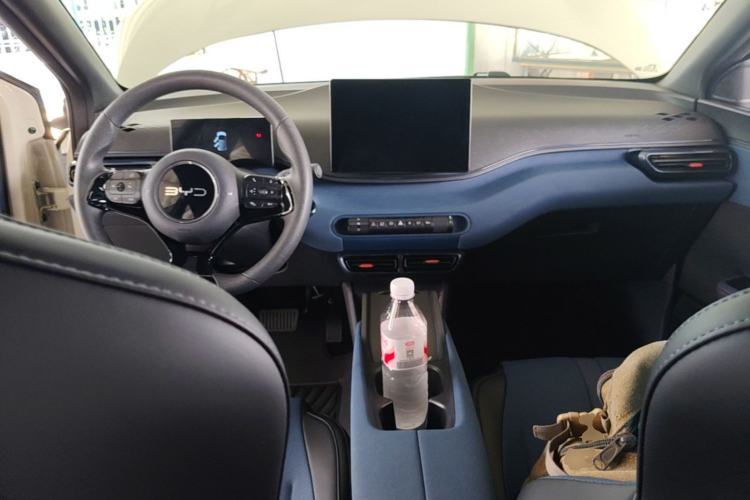 Used BYD Seagull 2025 305km Active Version Center Console