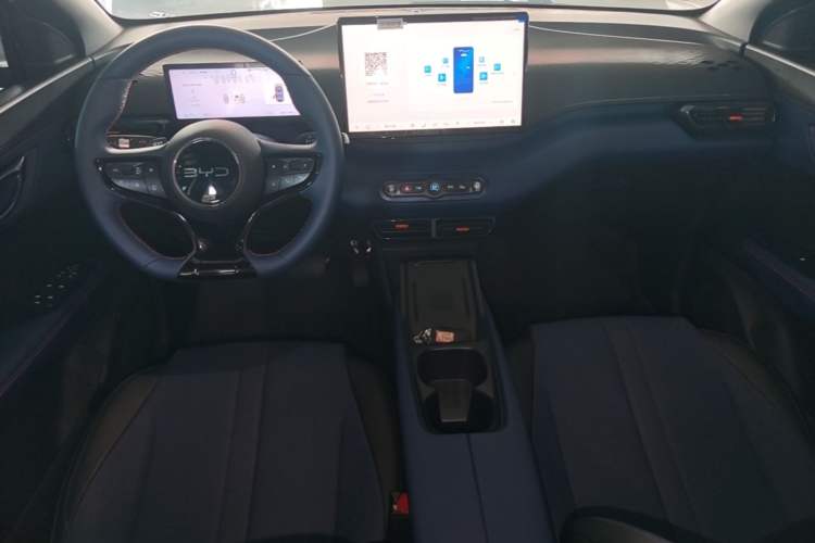 Used BYD Seagull 2025 Smart Drive Version 305 km Freedom Edition Center Console