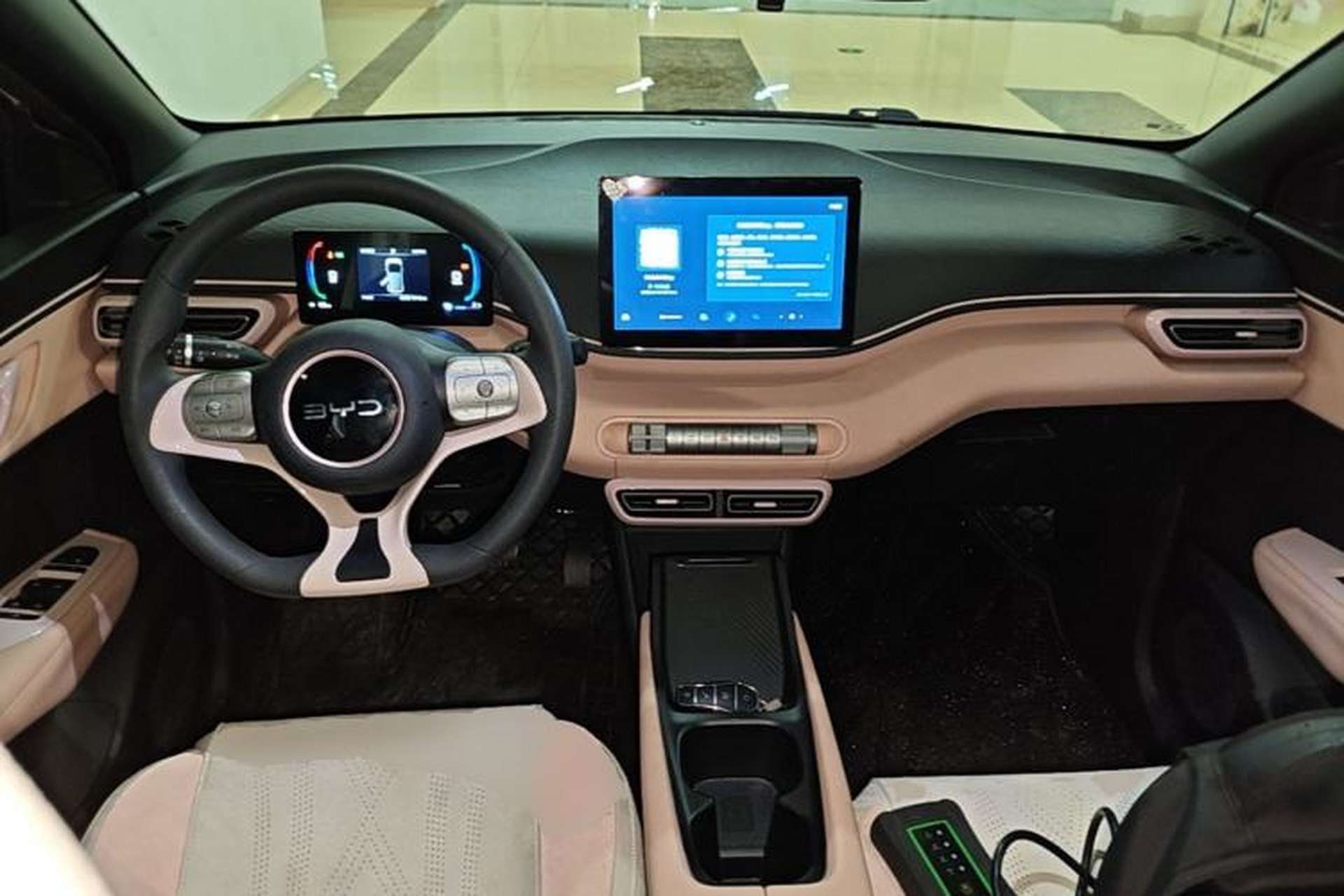Used BYD Seagull 2025 305km Active Version Center Console