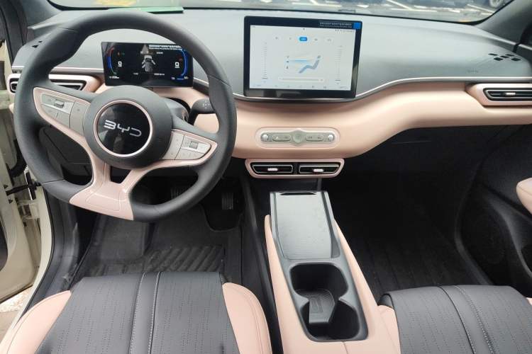 Used BYD Seagull 2025 Intelligent Driving Version 305 km Dynamic Edition Center Console