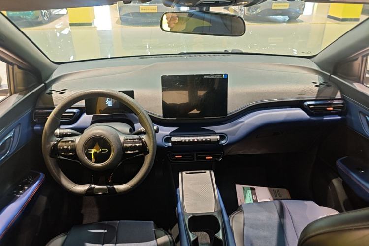 Used BYD Seagull 2025 305km Active Version Center Console