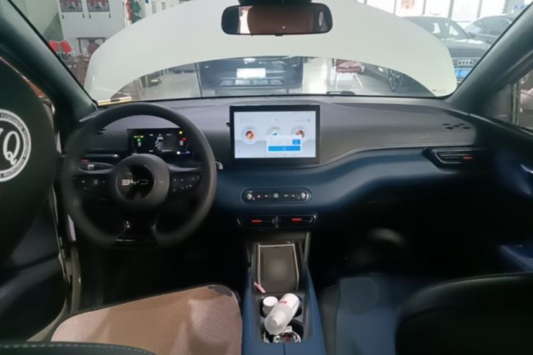 Used BYD Seagull 2025 305km Active Version Center Console