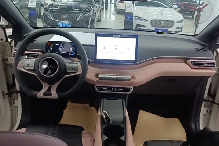 Used BYD Seagull 2025 305km Active Version Center Console