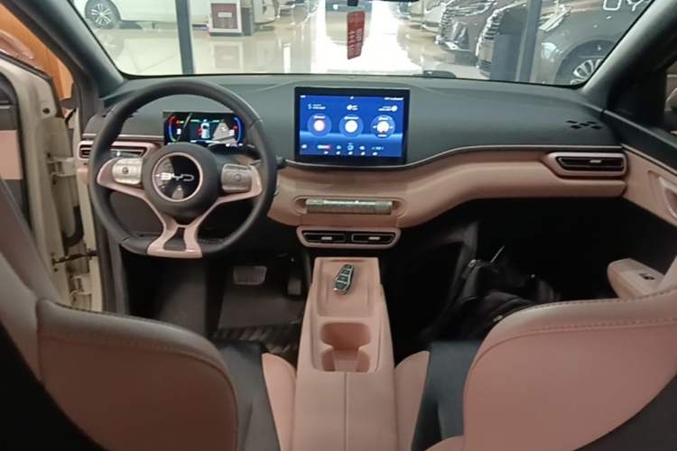Used BYD Seagull 2025 405 km Flying Edition Center Console