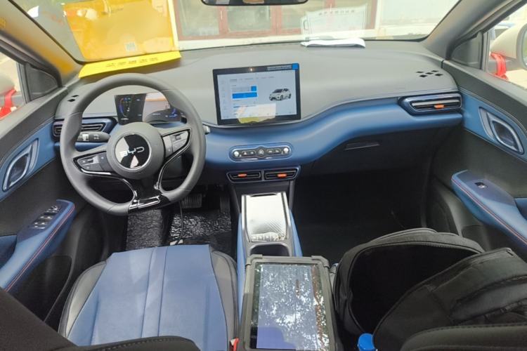 Used BYD Seagull 2025 Intelligent Driving Version 305 km Dynamic Edition Center Console