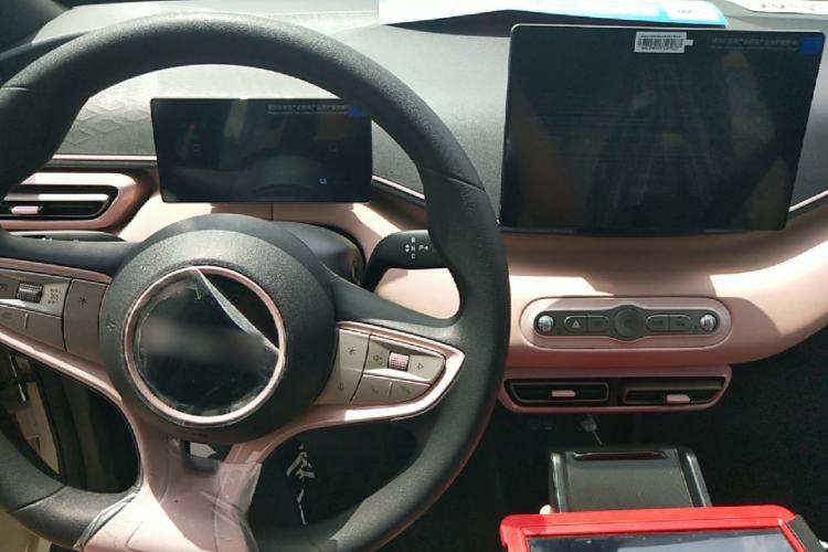 Used BYD Seagull 2025 Intelligent Driving Version 305 km Dynamic Edition Center Console