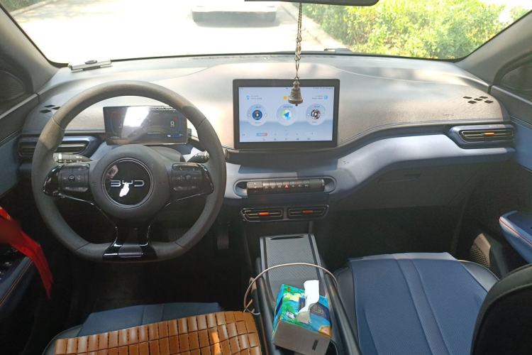 Used BYD Seagull 2025 305km Active Version Center Console