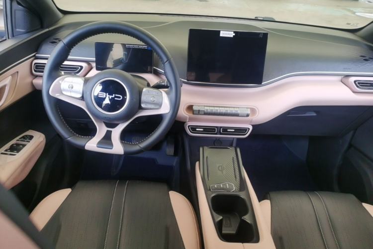Used BYD Seagull 2025 305 km Free Version Center Console