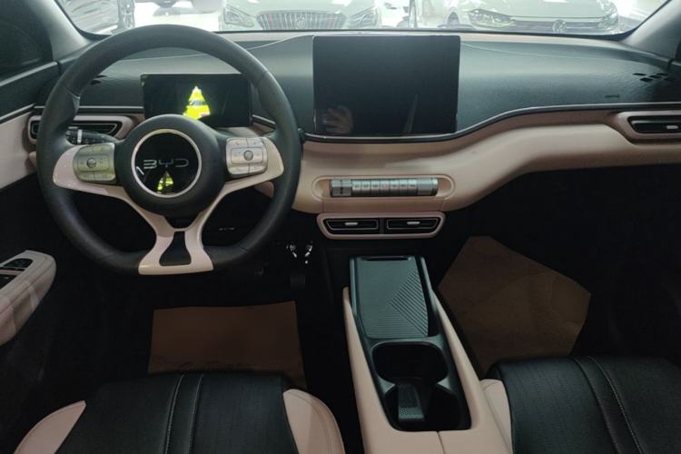 Used BYD Seagull 2025 305km Active Version Center Console
