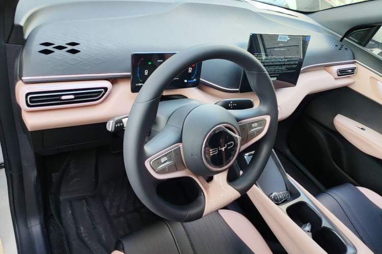 Used BYD Seagull 2025 Intelligent Driving Version 305 km Dynamic Edition Center Console
