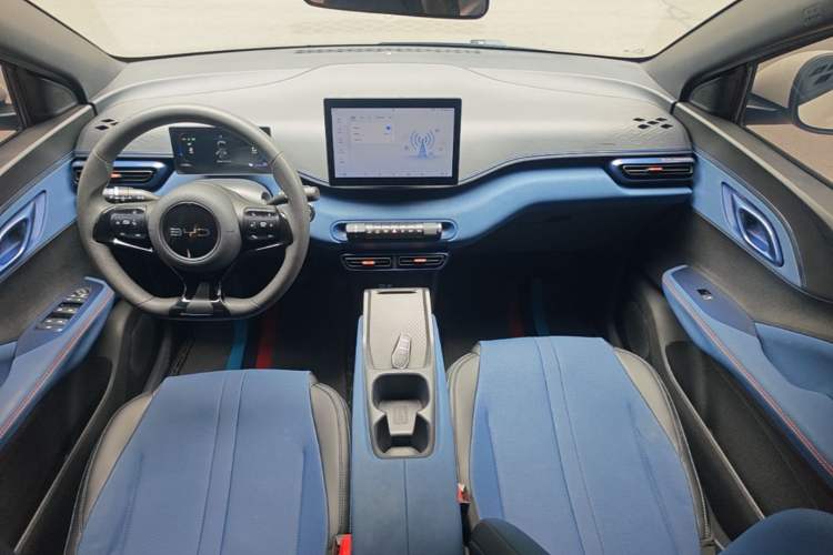 Used BYD Seagull 2025 305km Active Version Center Console