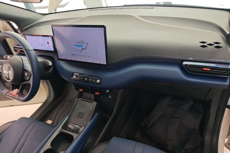 Used BYD Seagull 2025 Smart Drive Version 305 km Freedom Edition Center Console