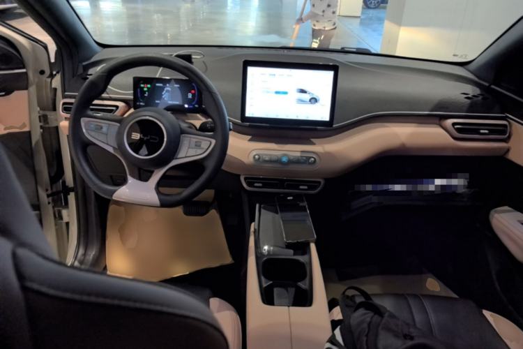 Used BYD Seagull 2025 305km Active Version Center Console