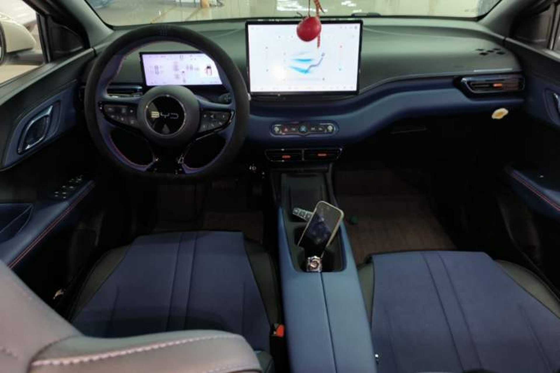 Used BYD Seagull 2025 Smart Drive Version 305 km Freedom Edition Center Console