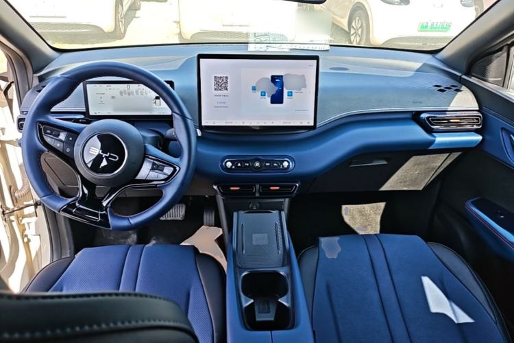Used BYD Seagull 2025 Intelligent Driving Version 405 km Flying Edition Center Console