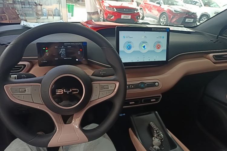 Used BYD Seagull 2025 305km Active Version Center Console