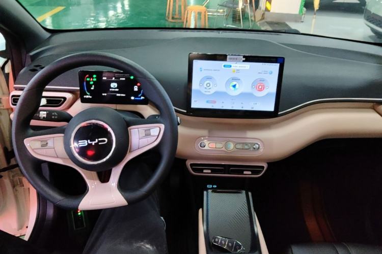 Used BYD Seagull 2025 Intelligent Driving Version 305 km Dynamic Edition Center Console