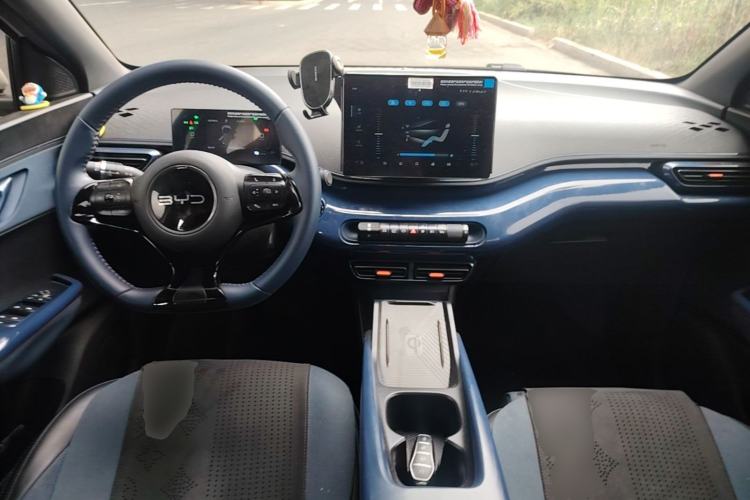 Used BYD Seagull 2025 305 km Free Version Center Console