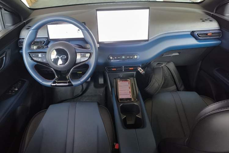 Used BYD Seagull 2025 Smart Drive Version 305 km Freedom Edition Center Console