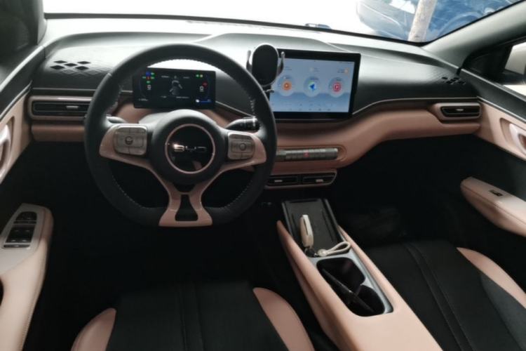 Used BYD Seagull 2025 305 km Free Version Center Console