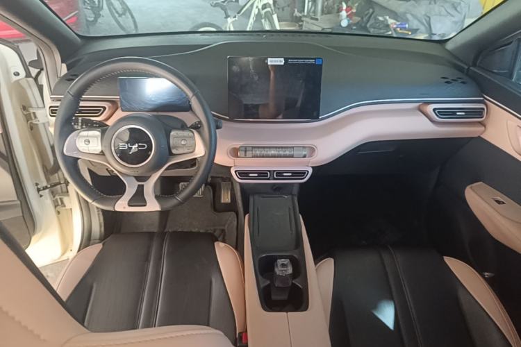 Used BYD Seagull 2025 305 km Free Version Center Console