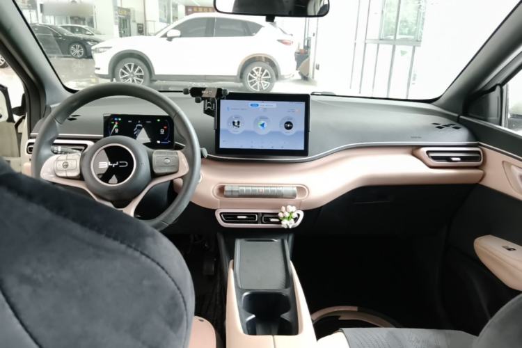 Used BYD Seagull 2025 305km Active Version Center Console