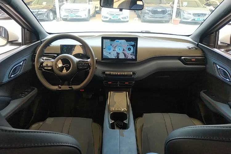 Used BYD Seagull 2025 305km Active Version Center Console