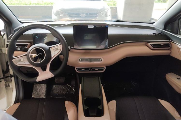 Used BYD Seagull 2025 Intelligent Driving Version 305 km Dynamic Edition Center Console