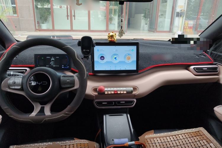 Used BYD Seagull 2025 305km Active Version Center Console