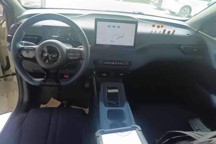 Used BYD Seagull 2025 305 km Free Version Center Console