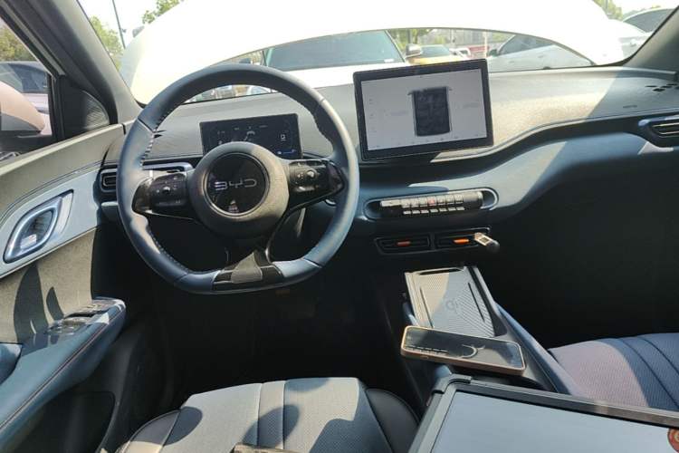Used BYD Seagull 2025 305 km Free Version Center Console