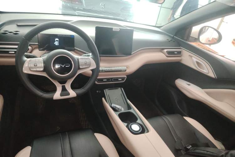 Used BYD Seagull 2025 305 km Free Version Center Console