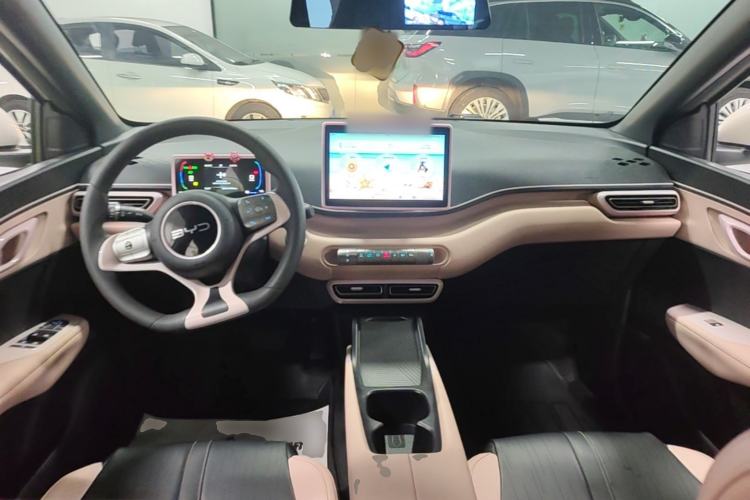 Used BYD Seagull 2025 305km Active Version Center Console