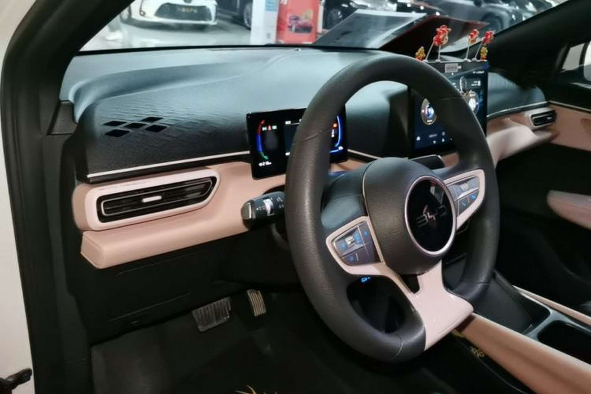 Used BYD Seagull 2025 Intelligent Driving Version 305 km Dynamic Edition Center Console