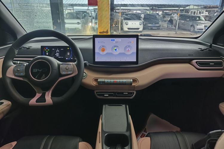 Used BYD Seagull 2025 305km Active Version Center Console