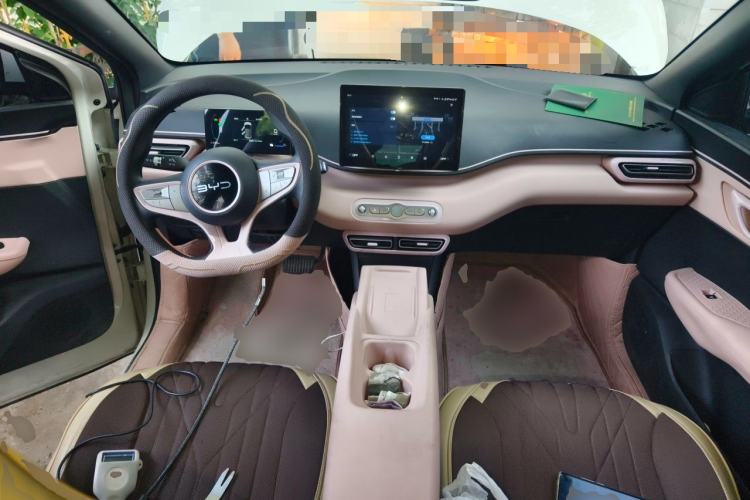 Used BYD Seagull 2025 Intelligent Driving Version 305 km Dynamic Edition Center Console