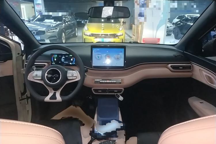 Used BYD Seagull 2025 305km Active Version Center Console