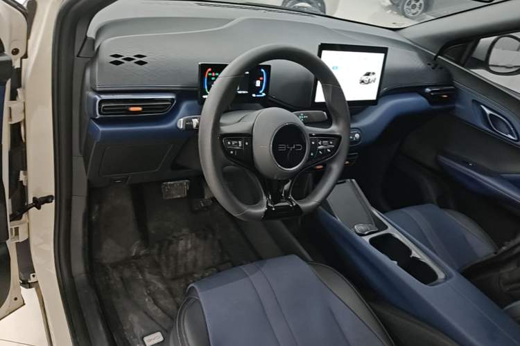 Used BYD Seagull 2025 Intelligent Driving Version 305 km Dynamic Edition Center Console