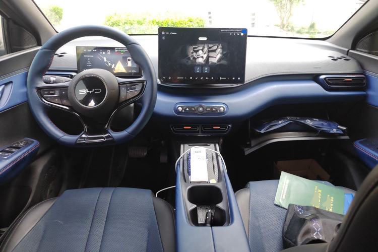 Used BYD Seagull 2025 Smart Drive Version 305 km Freedom Edition Center Console